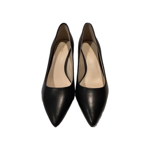 Cole Haan Kyle Black Leather Pumps Size 7 - Picture 3 of 7